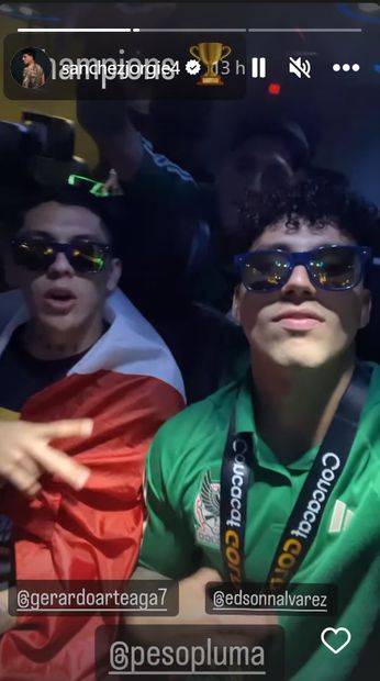 Jugadores de la Selección Mexicana celebran con música de peso Pluma. Foto: Instagram