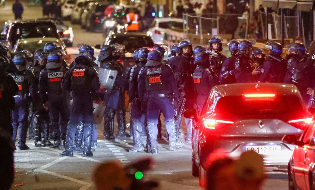 Reportan noche menos violenta en Francia: blindan París y contienen disturbios en Marsella