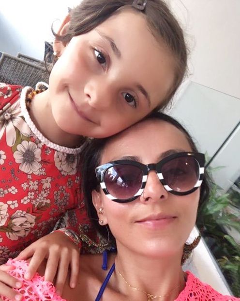 Ivonne Montero es madre soltera de Antonella, una pequeña de nueve años. 
<p>Foto: Instagram
