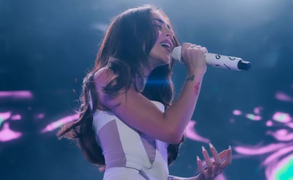Nicki Nicole reaparece en el escenario tras su ruptura con el cantante Peso Pluma
