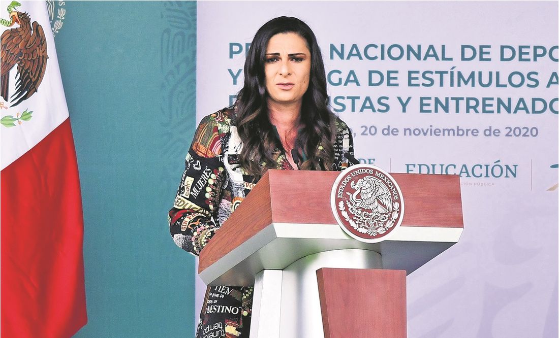 AMLO acusa campaña contra Ana Gabriela Guevara con financiamiento de EU a organizaciones