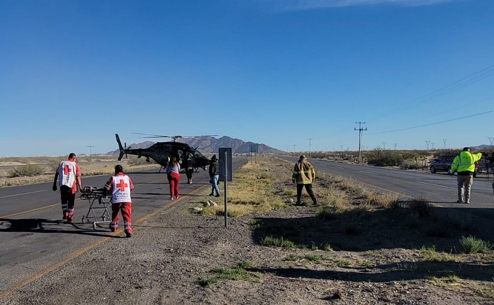 Encuentran con vida a migrantes extraviados en desierto de Chihuahua. Foto: Especial