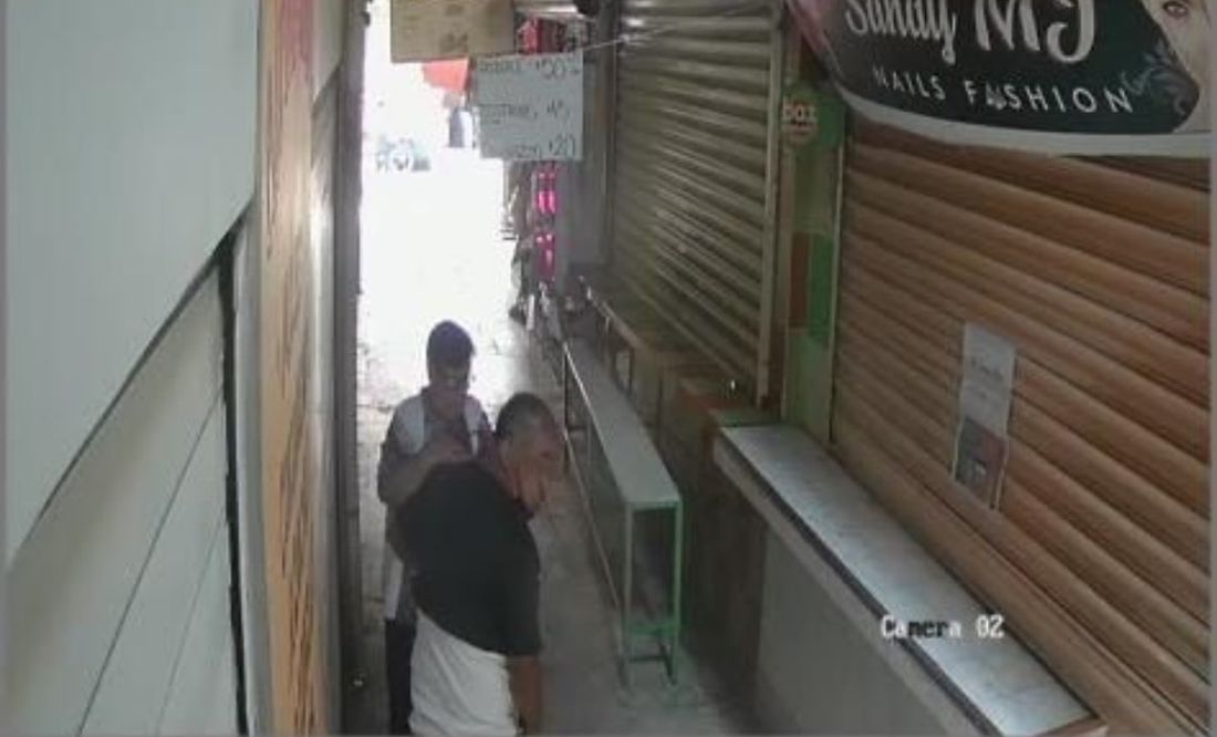 Detienen a hombre que se dedicaba a asaltar a mujeres en mercados de Nezahualcóyotl