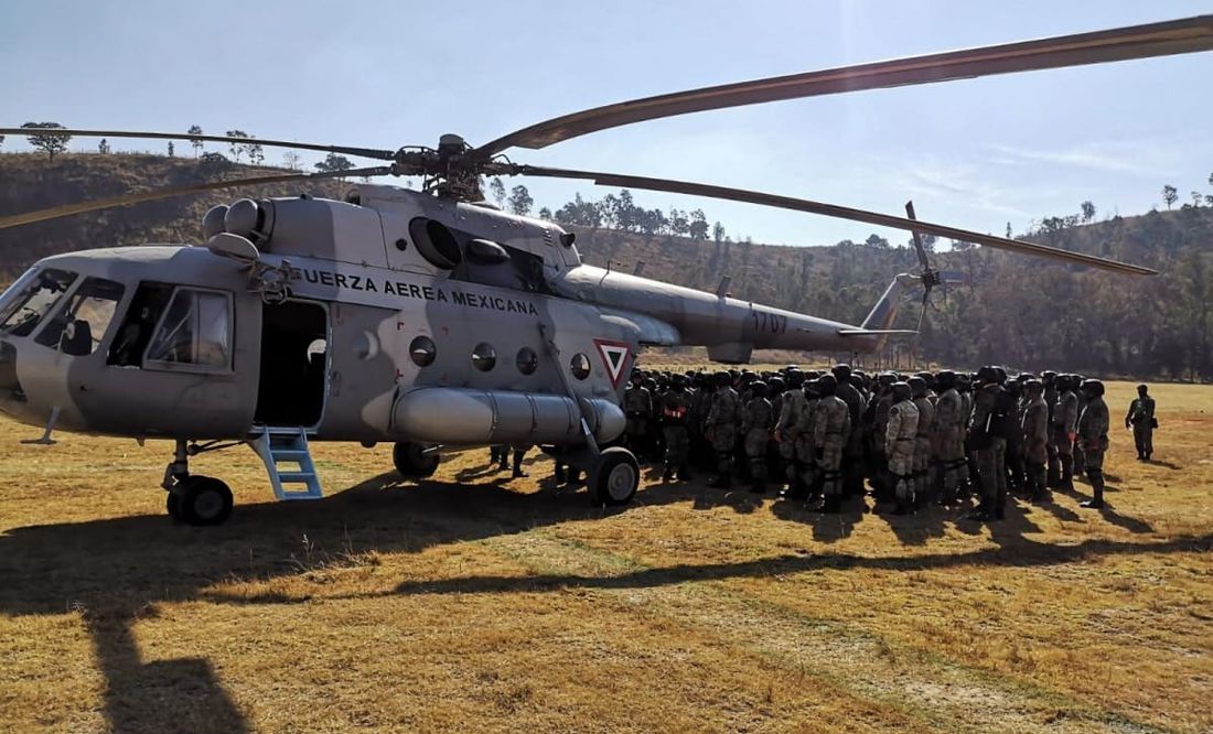 Fallecen 2 militares al desplomarse helicóptero de la Sedena en Temamatla
