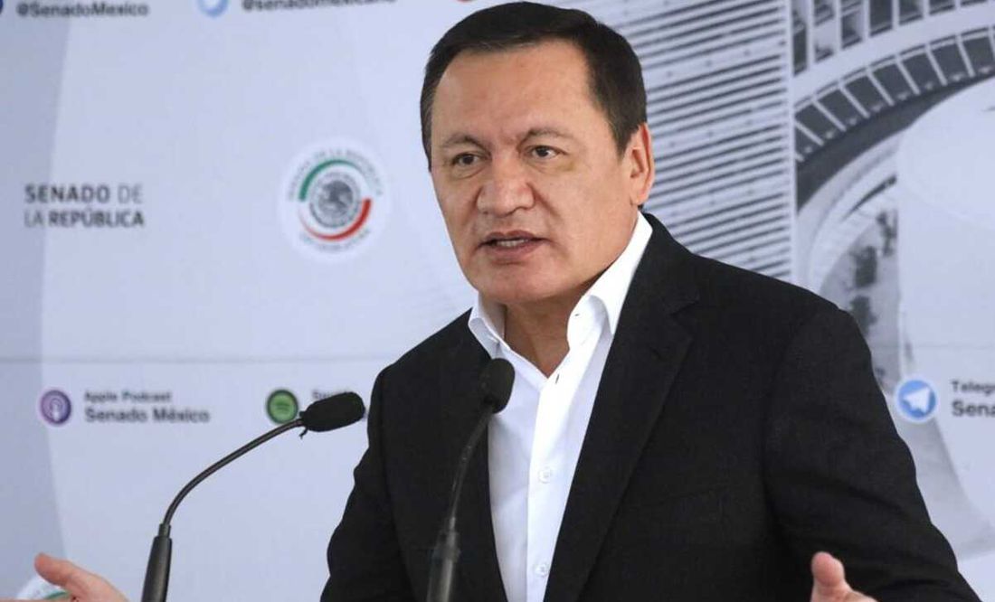 ¿Puede separarse Osorio Chong del grupo parlamentario del PRI en el Senado sin renunciar al partido?