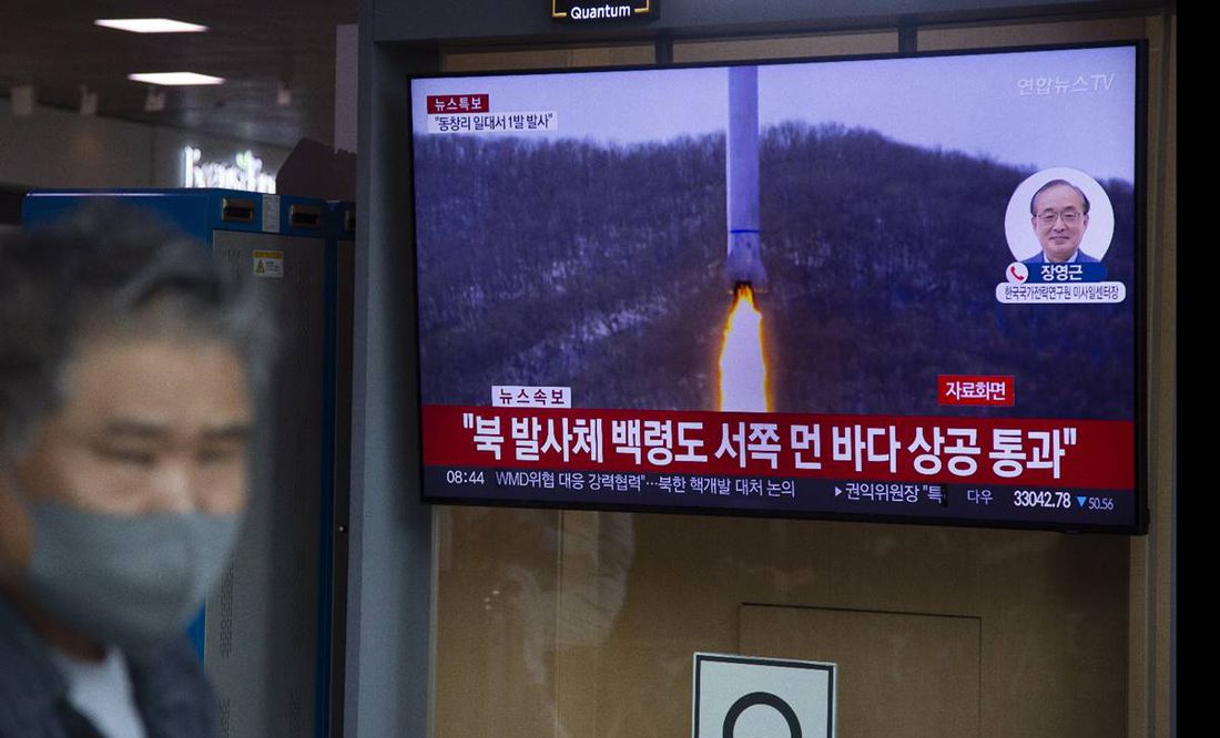 Corea del Norte admite lanzamiento fallido de satélite militar; cayó al mar