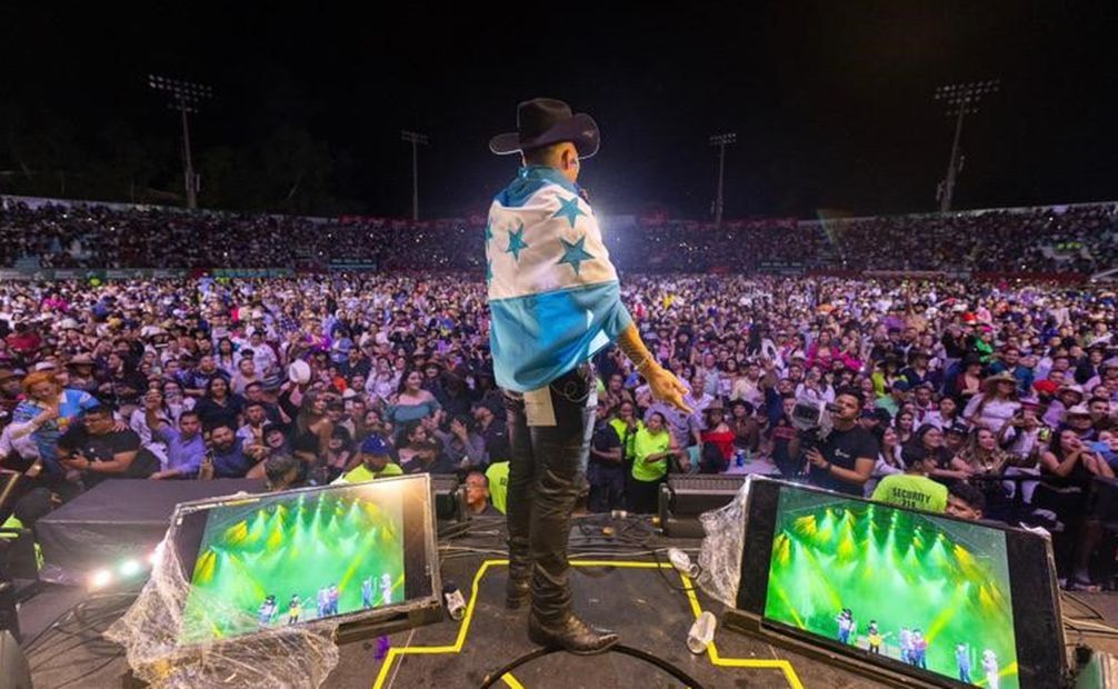 La banda logró convocar a más de 19 mil fans, asistencia que no había sido vista nunca en el país centroamericano. Foto: Cortesía