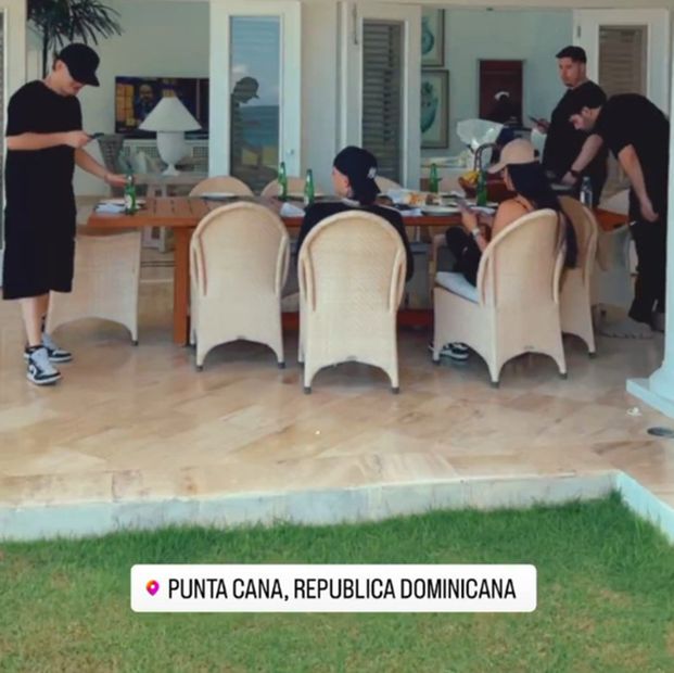 El cantante de corridos tumbados Peso Pluma contará con la presencia de Diana Méndez en su nuevo video musical, titulado "Bye".
<p>Fotos: Instagram