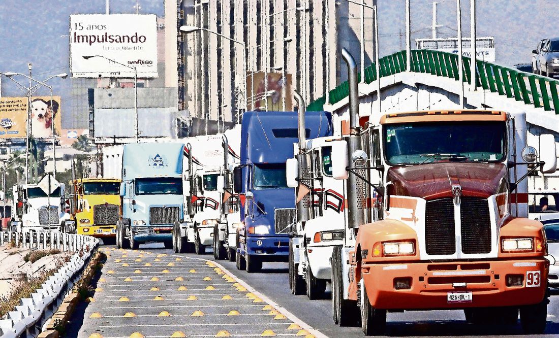 “Visión antimexicana” intensifica inspecciones de Texas a transporte de carga: Economía