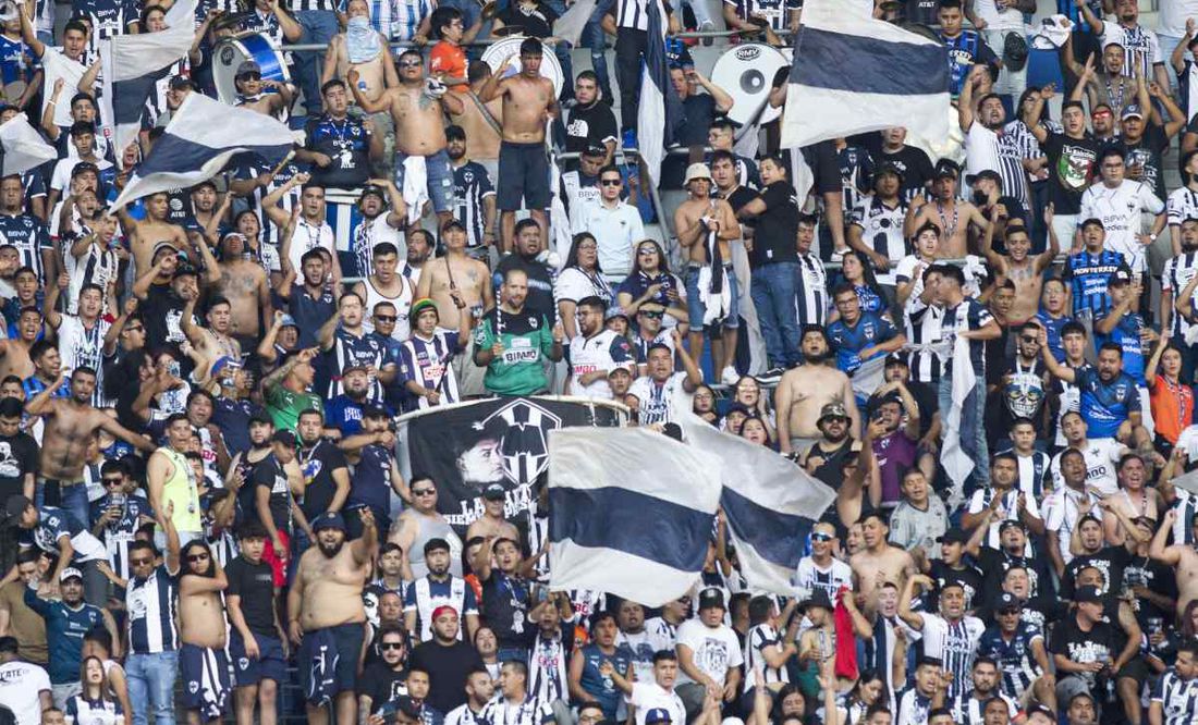 Vinculan a proceso a dos aficionados que iniciaron riña en estadio de Rayados en Monterrey