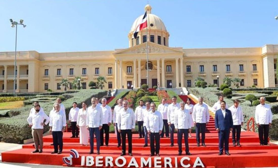 Castillo dio un golpe de estado; tendrían un dictador aquí: canciller de Perú en Cumbre Iberoamericana