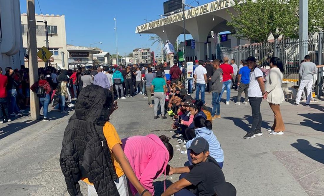 Falso rumor provoca que migrantes intenten cruzar la frontera en Cd. Juárez; cierran Puente internacional