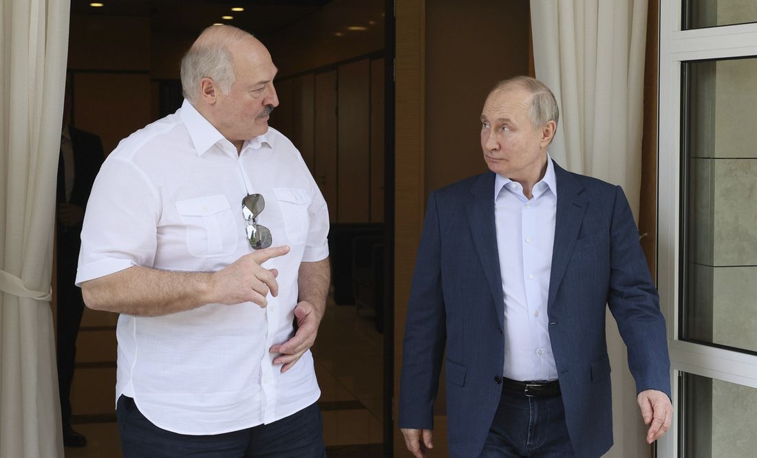 ¿Quién es Alexandr Lukashenko​, el alter ego de Putin que desactivó el mayor desafío al Kremlin?