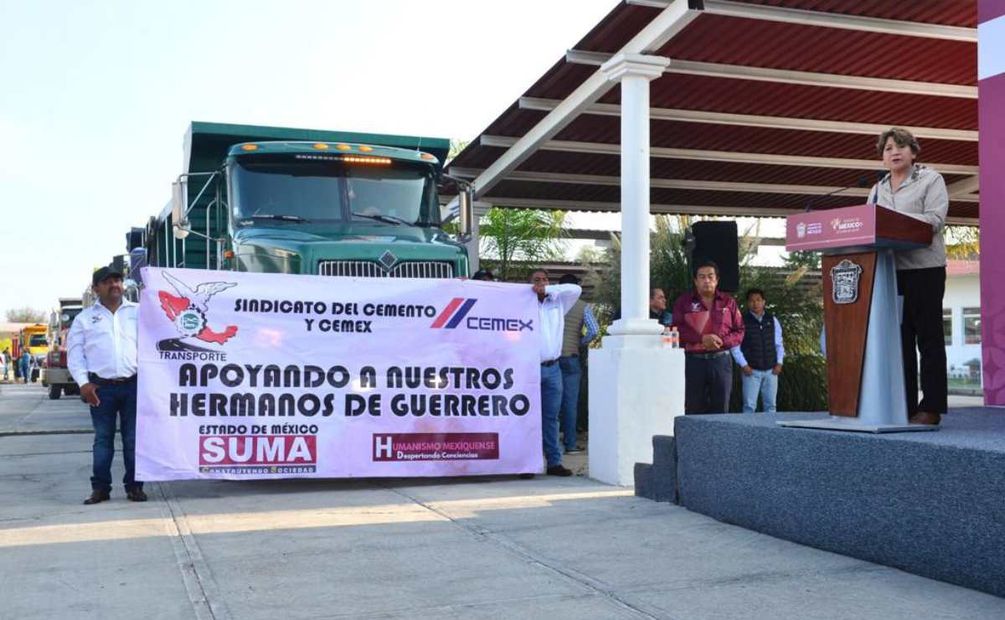 Delfina Gómez manda  60 camiones para la limpieza de Acapulco. Foto: Especial