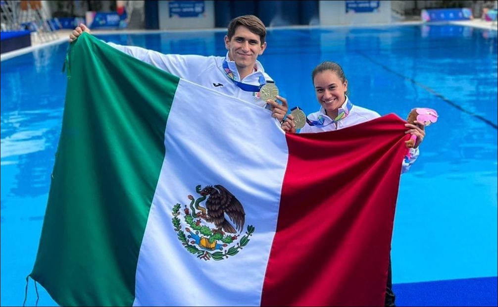 Los clavadistas Diego Balleza y Viviana Del Ángel obtuvieron la medalla de oro / FOTO: @SEMAR_mx