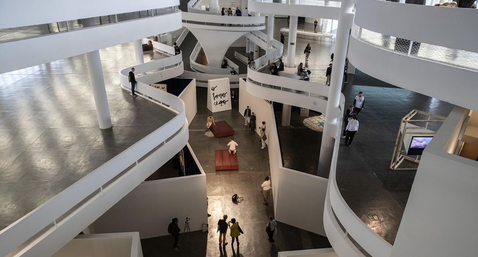 La Bienal de Sao Paulo, en Brasil, espera llega al millón de visitantes 