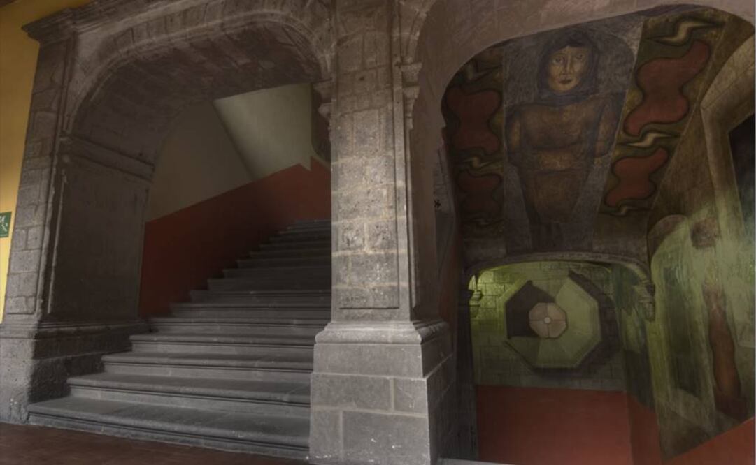 El mural más dañado es El entierro del obrero sacrificado, una obra inconclusa de David Alfaro Siqueiros, que presenta una grieta que requerirá de inyecciones de mortero además de estabilización estructural. FOTO: Sic.gob.mx/