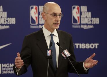 Comisionado de la NBA defiende al gerente general de los Rockets