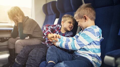 "Childfree": la tendencia viral por pedir y hasta pagar para estar lejos de niños 