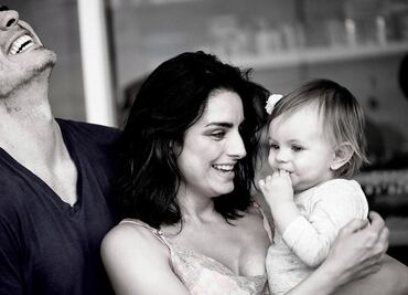 Aislinn Derbez muestra cómo Kailani aprende a caminar