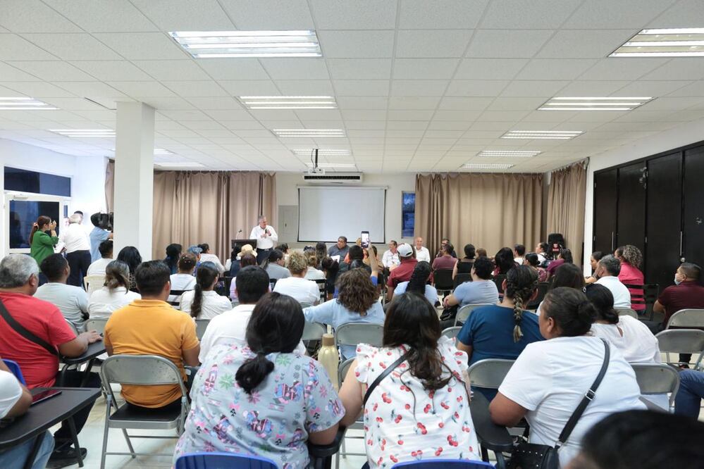 Trabajadores del sector salud federal y estatal en Tamaulipas. Foto: Especial