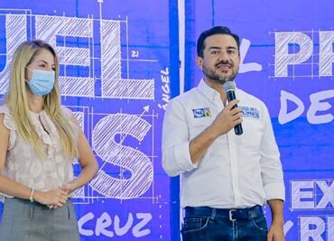 Va Patricia Lobeira, esposa de Miguel Ángel Yunes Márquez, como precandidata por Veracruz