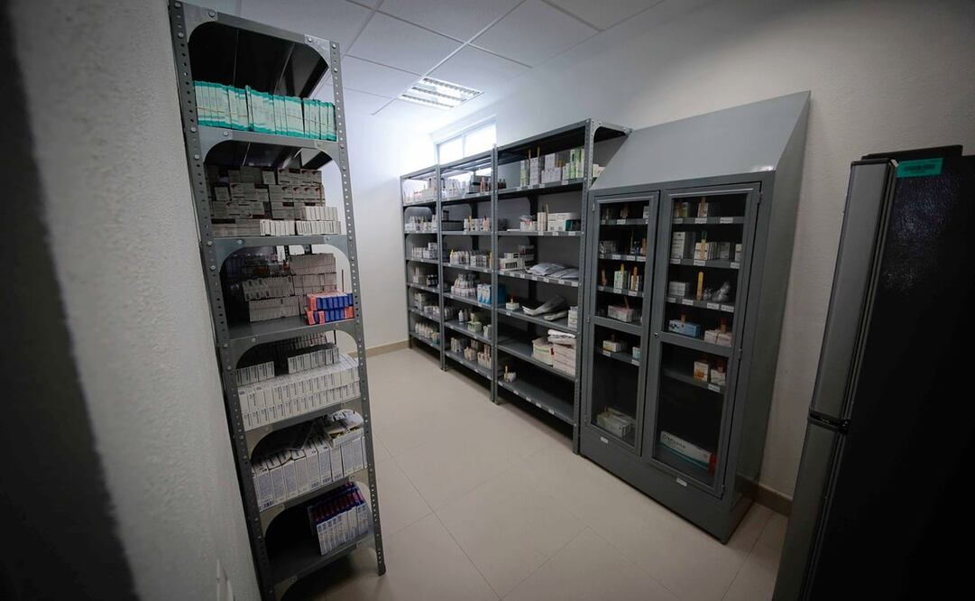 PRD advierte riesgos por fármacos extranjeros sin aval de Cofepris