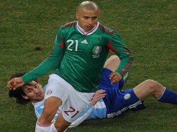 El 'Bofo' Bautista no quiere naturalizados en la Selección Mexicana: "No sirven para nada"