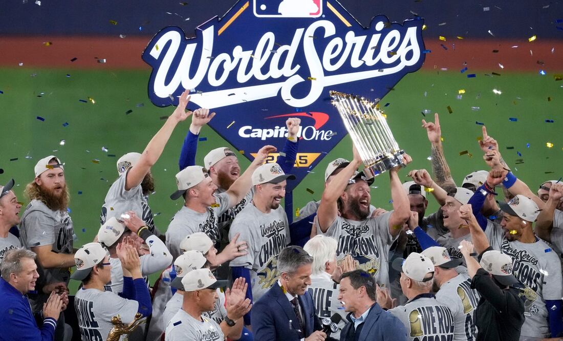 Dodgers se coronan bicampeones de la Serie Mundial tras derrotar a Blue Jays / Foto: AP