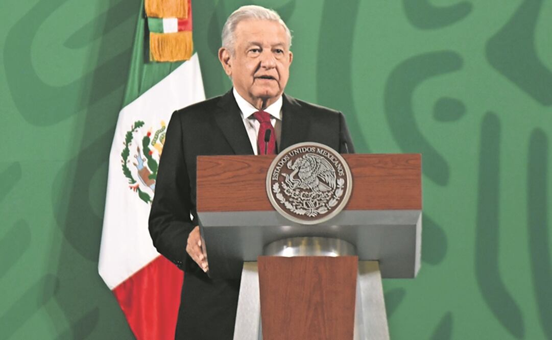 En su conferencia de prensa de ayer, el presidente Andrés Manuel López Obrador criticó que el fallo de la Corte sigue la política de que ni siquiera se considere la corrupción como delito grave. Foto: Armando Martínez. EL UNIVERSAL