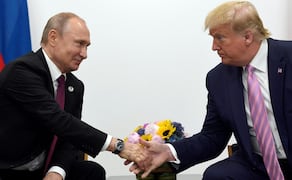 Los presidentes de Rusia, Vladímir Putin, y de Estados Unidos, Donald Trump. Foto: AP