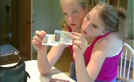 Abby y Brittany Hensel: las siamesas que cohabitan un cuerpo y son "ejemplo de vida"