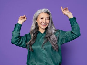 Cómo evitar que tus canas se vuelvan amarillas