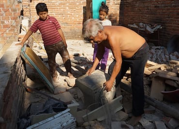 Deja sismo mil viviendas dañadas en Oaxaca