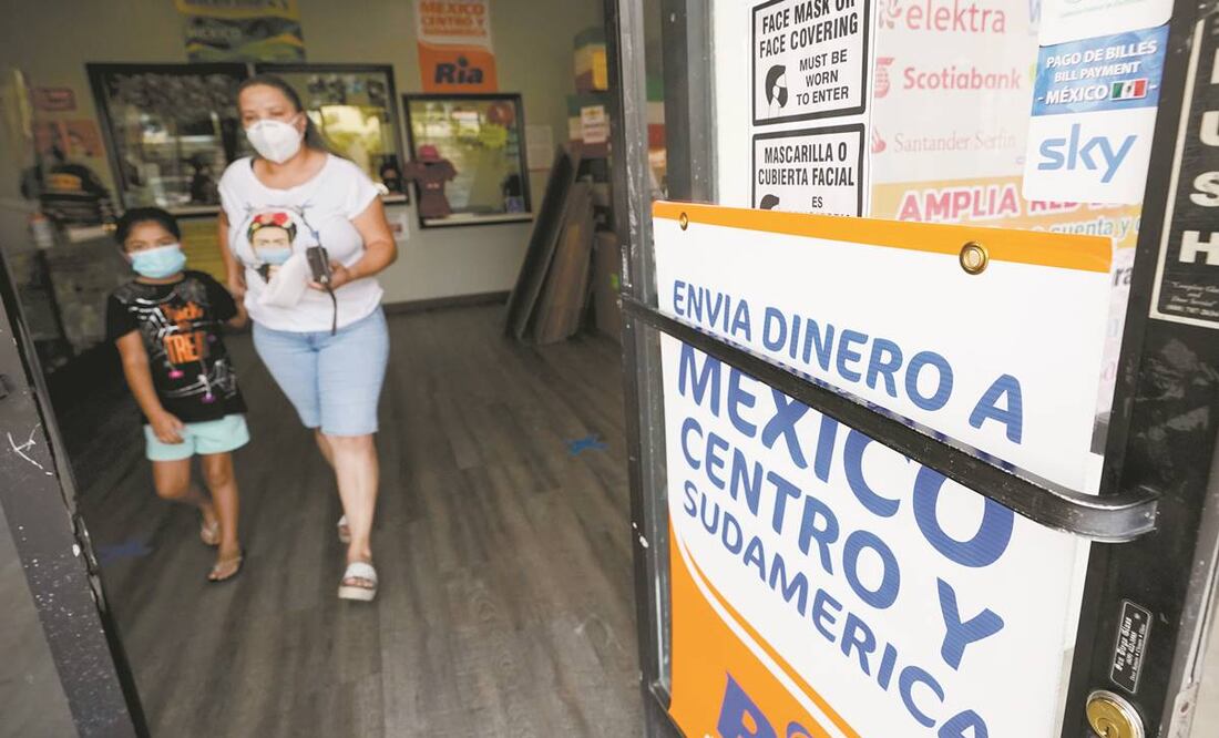 En promedio, los connacionales enviaron a familiares 375 dólares, un máximo desde marzo 2020. Foto: Archivo/ El Universal.
