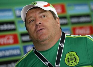 Panistas critican al 'Piojo' por llamado al voto