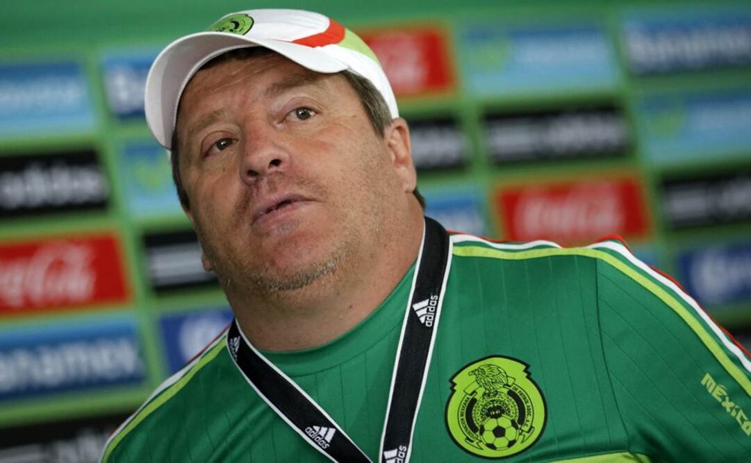 Panistas critican al 'Piojo' por llamado al voto