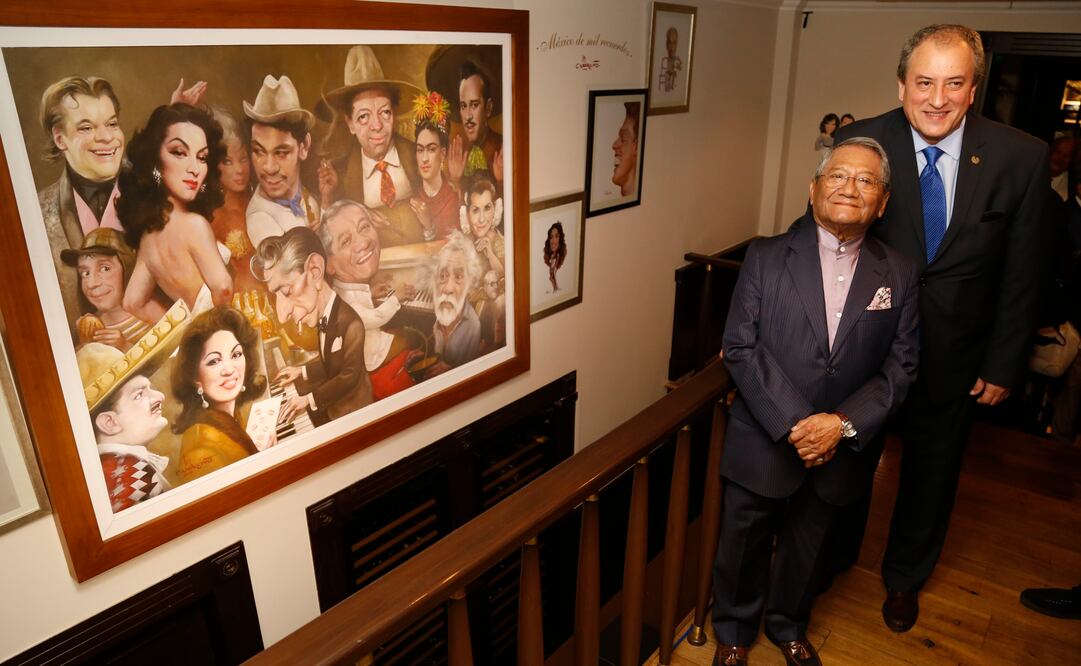 Armando Manzanero y el caricaturista Luis Carreño (FOTOS: AGUSTÍN SALINAS)