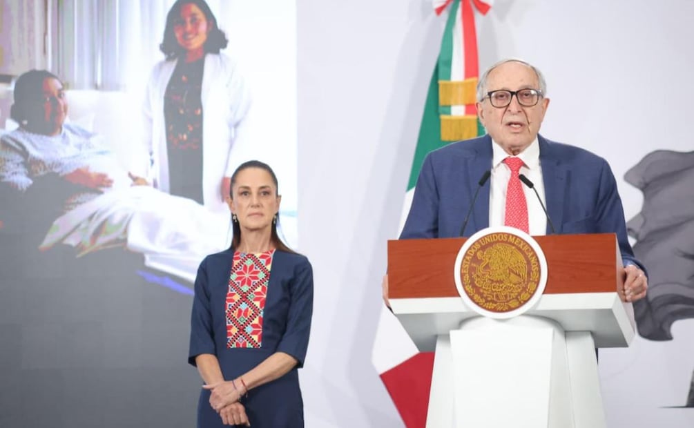 David Kershenobich, secretario de Salud durante la conferencia de prensa de la presidenta Claudia Sheinbaum desde Palacio Nacional (28/04/2026). Foto: Luis Camacho / EL UNIVERSAL