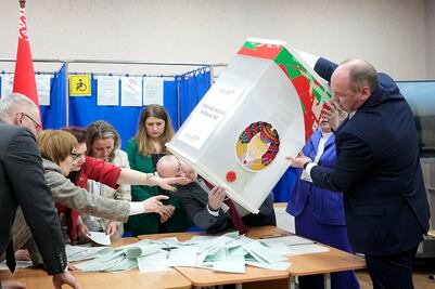 Reeligen al presidente de Bielorrusia, Alexandr Lukashenko