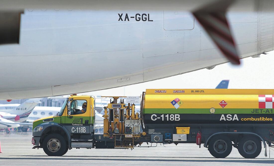 Expectativa . El costo de la turbosina puede reducirse en 2020 por una posible baja en el precio del petróleo Brent. ARCHIVO EL UNIVERSAL