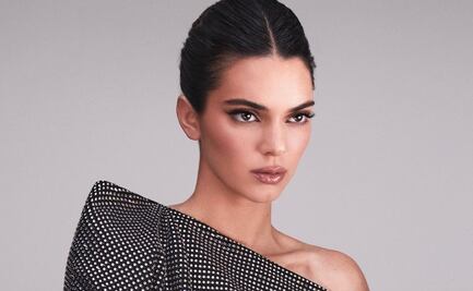 Kendall Jenner confirma que el sensual “naked dress” sigue en tendencia