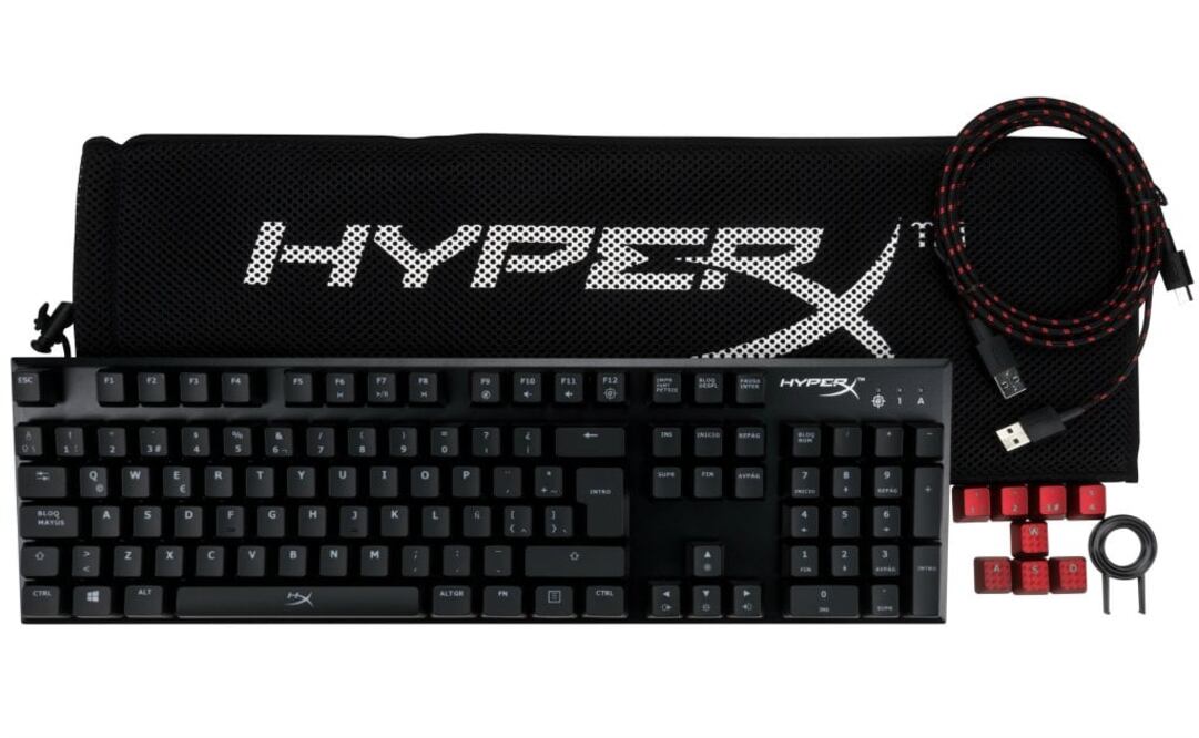 El teclado cuenta con un marco de acero que incorpora interruptores mecánicos Cherry MX con teclas HyperX con retroiluminación LED rojo