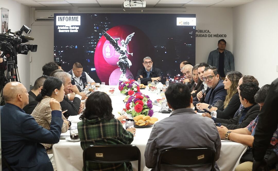 Comisionados del Info garantizan continuidad del derecho a la información en CDMX ante reforma constitucional. Foto: Especial