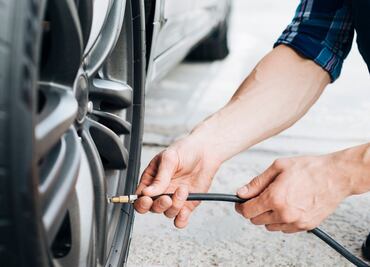 Por qué la presión de las llantas en invierno es más baja y cuál es la correcta