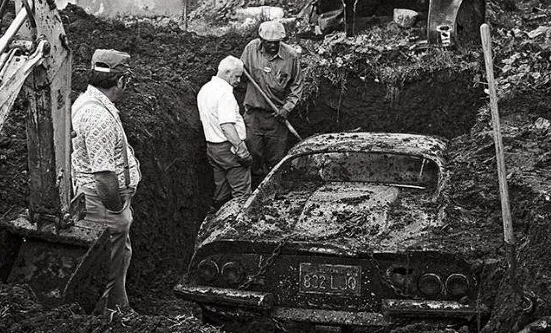 La historia del Ferrari enterrado en un jardín