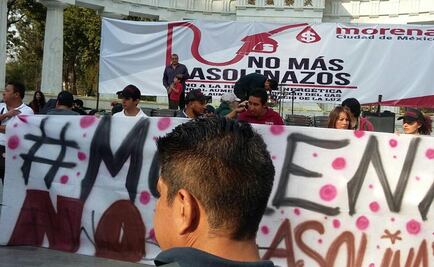 Morena protesta contra gasolinazo en Hemiciclo a Juárez
