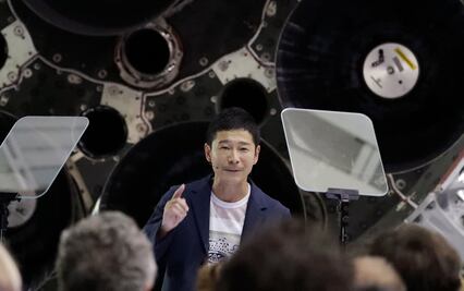 El millonario japonés Yusaku Maezawa será el primer turista lunar de SpaceX