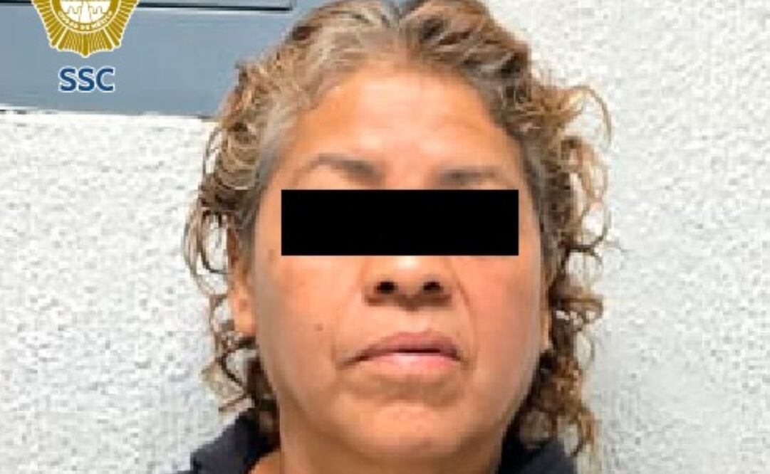 Mujer detenida en Venustiano Carranza. Foto: Especial