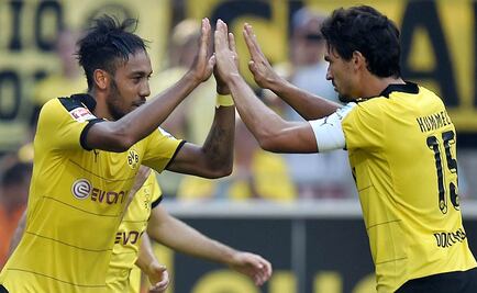 Dortmund se mantiene líder